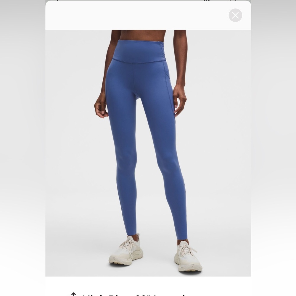 Lululemon Fast & Free 28 inch legging with pockets. Royal blue. Like new.